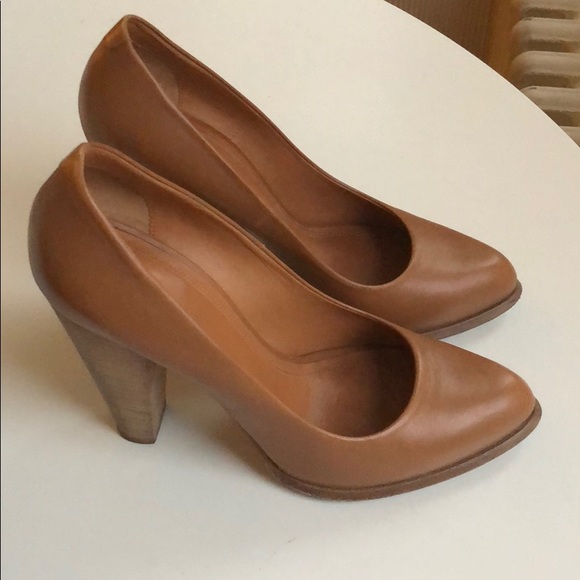 Celine Shoes - Split Size Like New Celine Pump Heels, 38/38.5